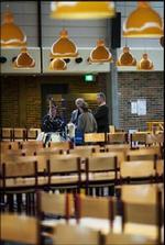 Overfaldet skete i skolens kantine. - Foto: Lars Skaaning 