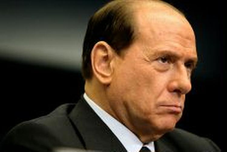 Det kan være svært at finde en grimasse, der kan passe, når Silvio Berlusconi fortæller vittigheder. - Foto: Miriam Dalsgaard! 