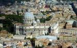 'En kidnappet fly over Vatikanet. Et angreb fra himlen', skal Berlusconi have sagt til avisen Libero. Men premierministeren afviser i dag helt historien. - Foto: AP 