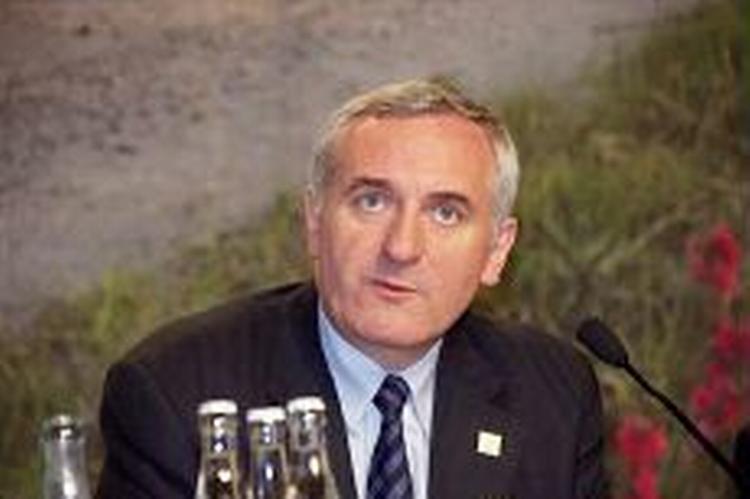 'Jeg føler, at det ikke er muligt at nå en aftale næste år', siger Ahern. - Foto: AP 