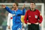 »Vi nød alle at være med i Champions League, og fordi vi sluttede på sidstepladsen, er vi meget motiverede til at vende tilbage«, siger Peter Løvenkrands. - Foto: AP 