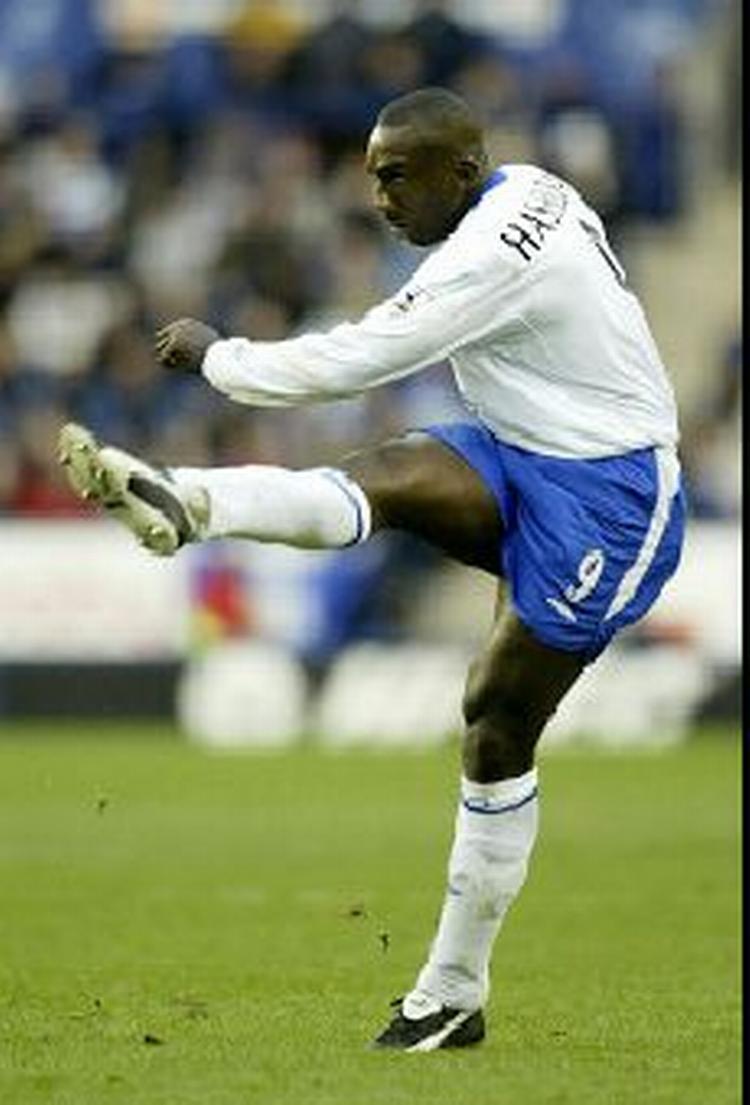 Hollænderen Jimmy Floyd Hasselbaink. - Foto: AP 