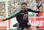 Den ny islandske AGF er, Helgi Sigurdsson, scorede til 1-0 (billedet) og i den forlængede spilletid til slutresultatet 3-1, da Stabæk i 1998 vandt den norske pokalfinale over Rosenborg.   Foto: Jan Greve/Scanfoto 