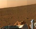 Den store udgave af billedet viser en ottendel af horisonten på Mars fotografereret af 'Spirit'. - Foto: NASA. 