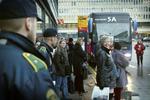 Politikens gratis busser fik kun lov at køre et par timer, før politiet stoppede aktionen. - Foto: Morten Langkilde 
