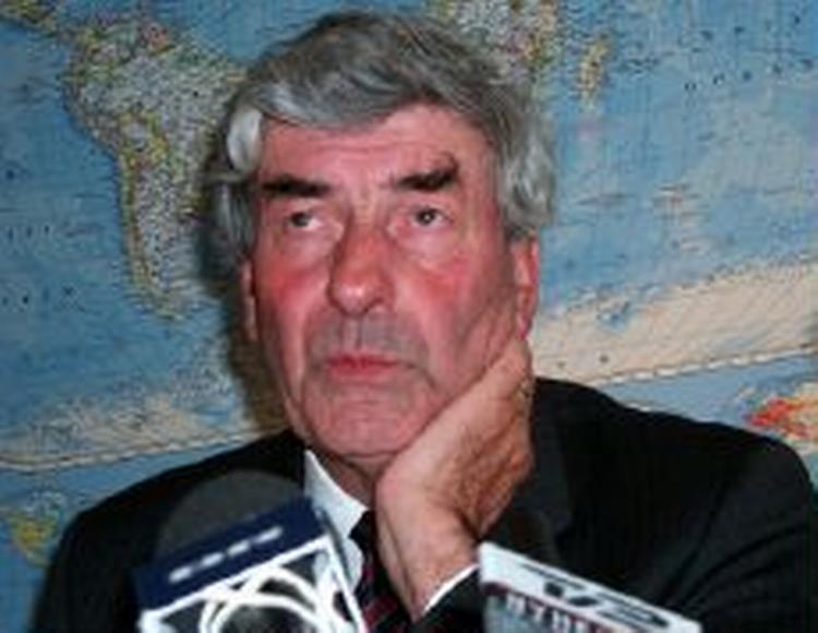 Flygtningehøjkommissær, Ruud Lubbers. - Foto: AP 