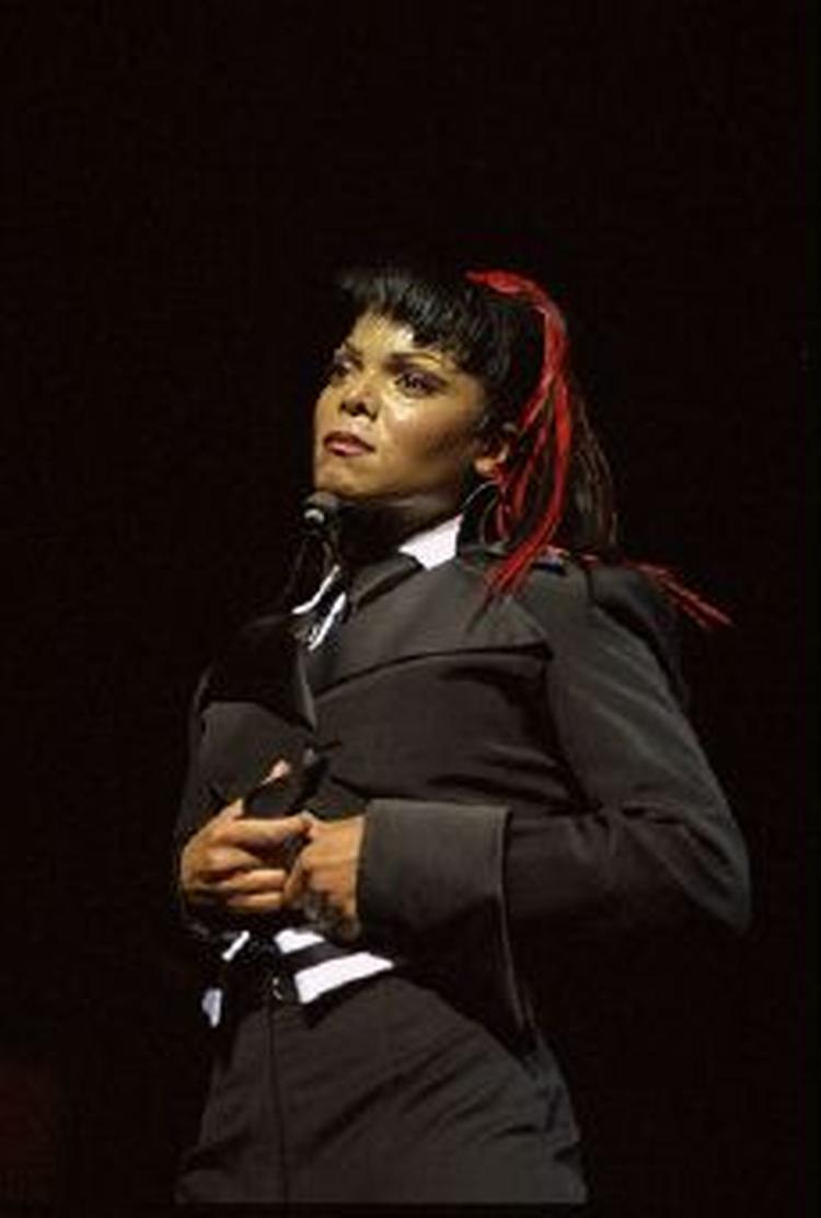 Janet Jackson er her i et ældre outfit fra en koncert i Forum. - Arkivfoto: Thomas Borberg 