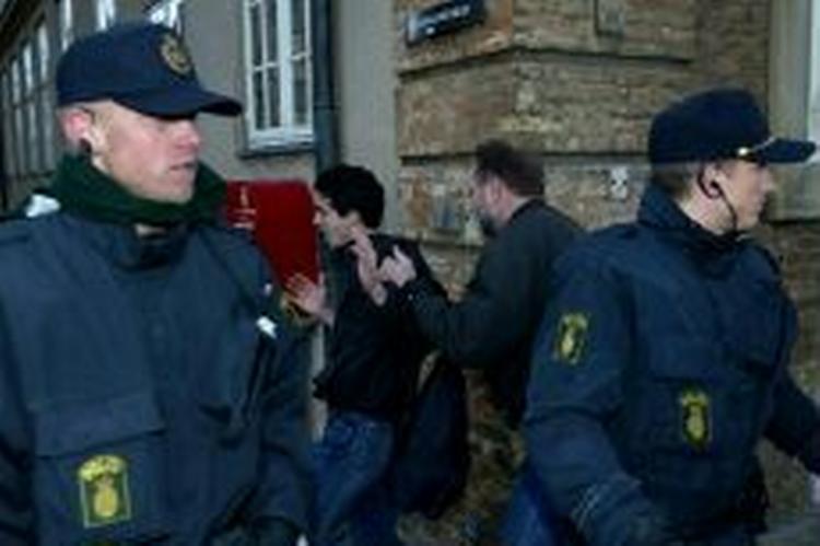 Politiet skal ifølge lovforslaget kunne udpege risikoområder med særlige regler, 'hvis der er en grund til det'. Her billede fra en antikrigsdemonstration i hovedstaden. - Foto: Thomas Sjørup 