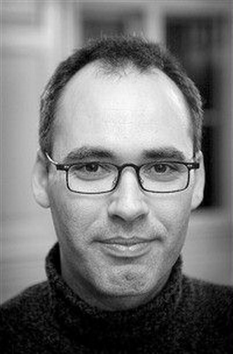 Klaus Rothstein er forfatter og kritiker ved Weekendavisen. Foto: Jens Dresling 