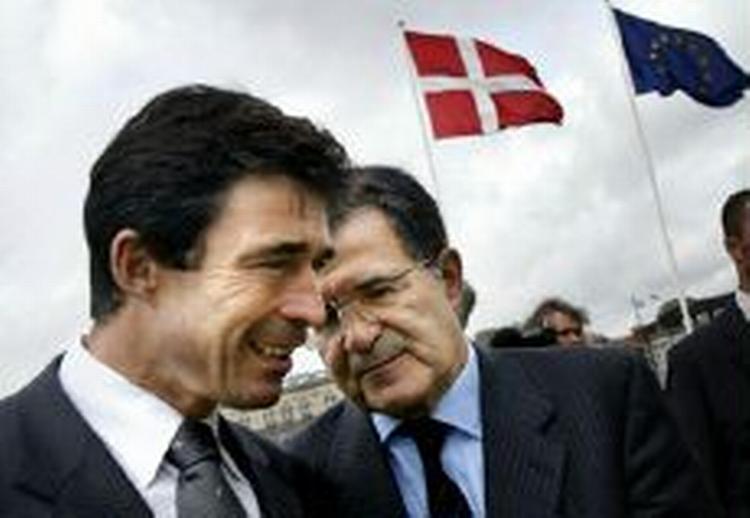 Flere diplomater peger på Anders Fogh Rasmussen som afløser for Romano Prodi. Den danske statsminister har ingen kommentarer. - Foto: Thomas Borberg 