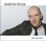 Vidunderligt. Martin Ryums debutpladeer sit helt eget univers, et åndedrag, man har lyst til at holde så længe som muligt. - PR-foto. 