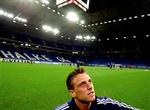 Udekampen mod Schalke 04 på Arena Auf Schalke var Karsten Johansens internationale debut. - Foto: Lars Poulsen 