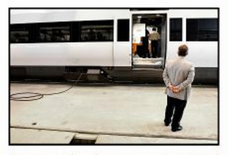 Problemet med de for lange tog opstår, når DSB vælger at køre med fire sammenkoblede togsæt. - Foto: Rasmus Baaner 