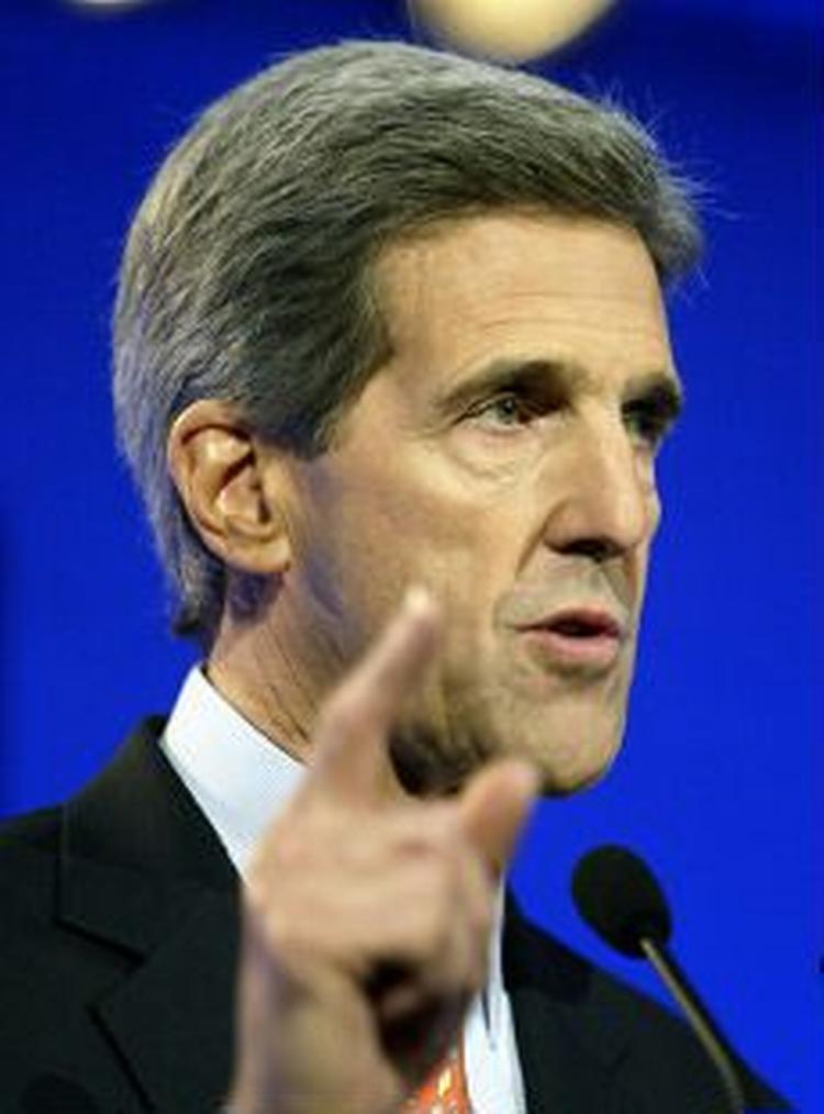 End ikke rygter om utroskab har kunnet stoppe John Kerry, som nu synes at være alene på vej mod at blive Bushs modkandidat til november. - Foto: AP 