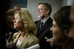 Justisministeren og udenrigsministeren efter Udenrigspolitisk Nævns møde torsdag eftermiddag. - Foto: Miriam Dalsgaard 