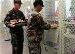 Den danske statsborger blev i februar 2002 overført til den såkaldte Camp X-Ray på den amerikanske flådebase Guantánamo i Cuba. - Foto: AP 