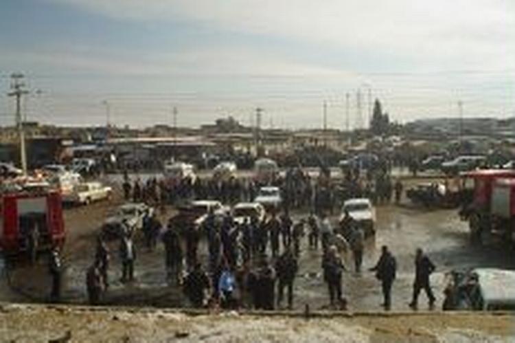 Mindst ti personer blev dræbt ved morgenens selvmordsangreb i Kirkuk. - Foto: AP 