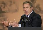 George W. Bush har et mål om at indsamle én milliard kroner til sin valgkamp. - Foto: AP 