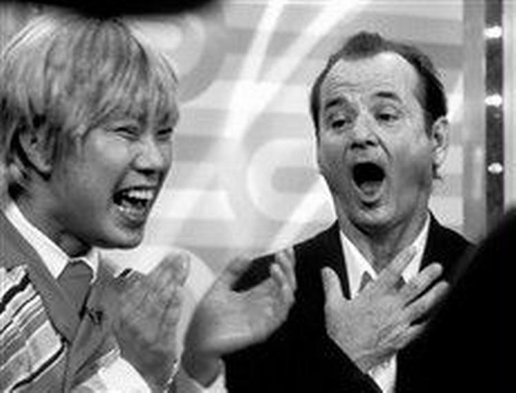Den eksalterede japanske tv-vært, som optræder i  Lost in Translaton , findes i virkeligheden. Her ses han sammen med Bill Murray i filmen, der er under anklage for at stille japanerne i dårligt lys. - Foto: Yoshio Sato 