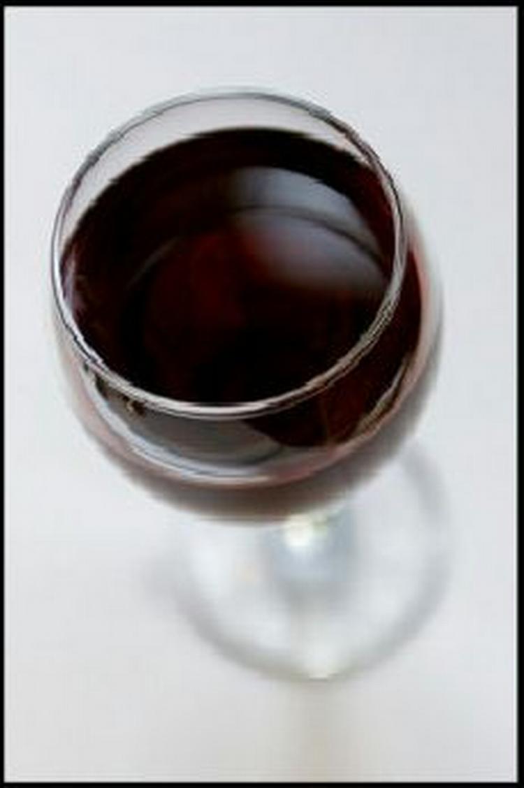 Hvor mange glas rødvin skal Thor Pedersen have for at befinde sig i en alkoholtåge? - Foto: Thomas Borberg 