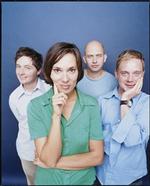Stereolab. Nu uden teflon, så man hænger fast. - PR-foto 