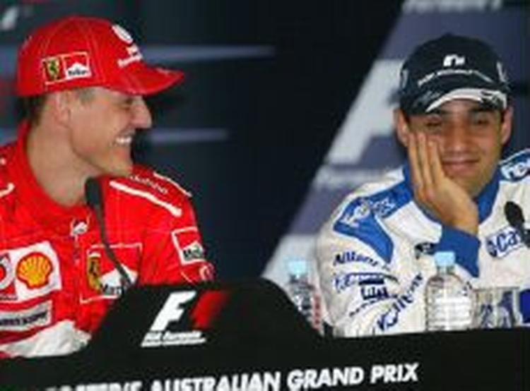 Michael Schumacher sammen med Williams Juan Pablo Montoya til pressekonference. - Foto: AP 