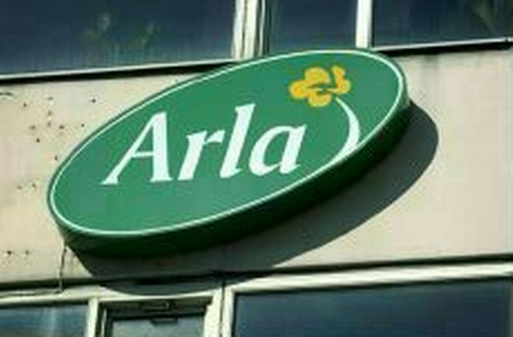 Kritiske forbrugere presser Arla, men ikke nær så meget som dem, der går efter billig udenlandsk mælk. - Foto: Jens Dresling 