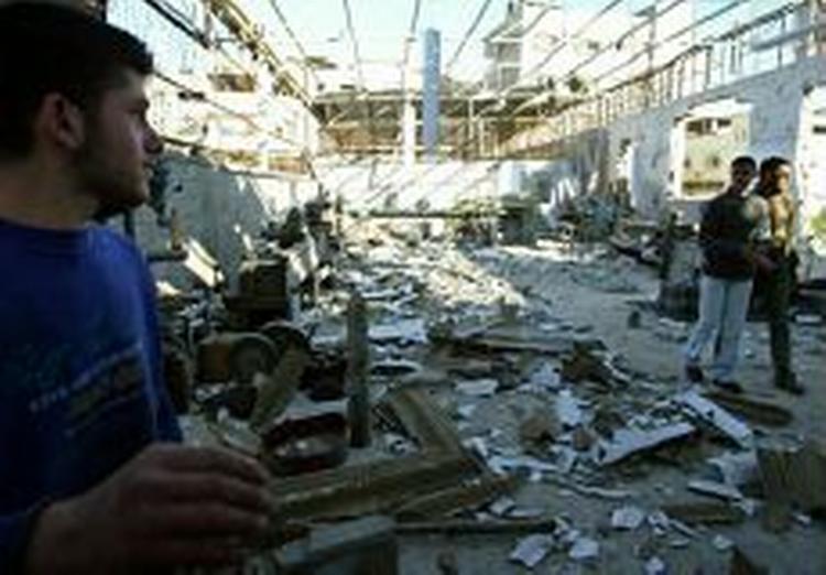 To palæstinensiske jernstøberier er blevet ramt af israelske raketter. - Foto: AP 