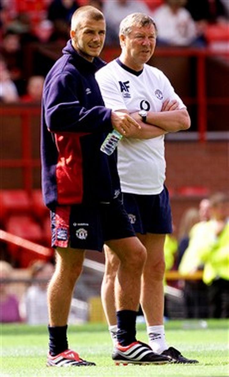 Da David Beckham stadig spillede i Manchester United, var alt fryd og gammen. Nu er der problemer alle vegne, og manager Alex Ferguson er under pres. Analytikerne siger, Beckham betød mere for klubben, end den var klar over.   Foto: Reuters 