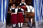 De bayriske læderbuksestøtteordninger og tilskuddet til dirndl-beklædning falder bort. Gennem nye tilskud har Bayerns ministerpræsident dog fået reddet oktoberfesten. - Foto: Horst Friedrichs 