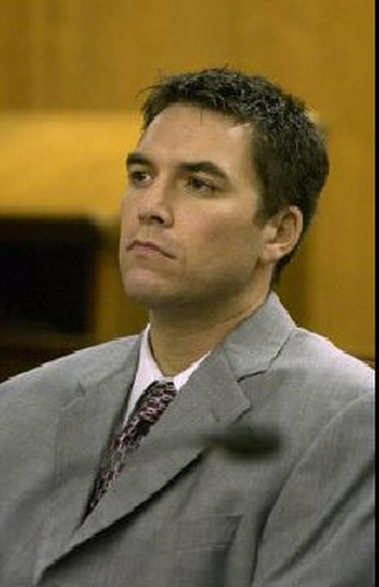 I Californien er Scott Peterson anklaget for mord på sin hustru og den ufødte baby. - Foto: AP 