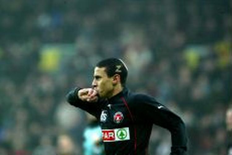 Mohamed Zidan var tæt på at lave dobbelt hattrick. - Foto: Lars Skaaning 