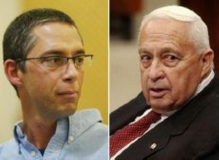 Sharons søn Gilad (tv.) og Ariel Sharon er under mistanke i en sag om korruption. - Foto: AP 