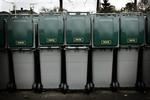 På Frederiksberg har ordningen været en stor succes, og nu skal københavnerne også til det. 70 pct. af hustandenes papir skal ende i en container. - Foto: Jakob Carlsen 