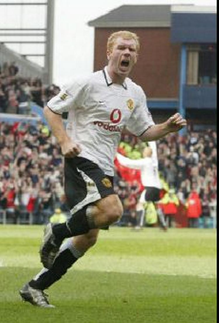 Paul Scholes scorede og blev matchvinder. - Foto: AP 