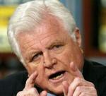 Udfaldet fra senator Kennedy kommer, samtidig med at situationen i Irak spidser til. - Foto: AP 