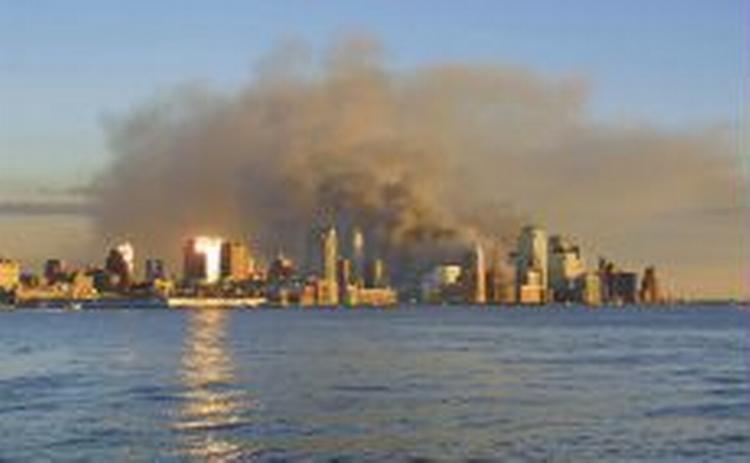 Terrorangrebet 11. september 2001 ændrede for al tid New Yorks skyline. - Arkivfoto: AP 