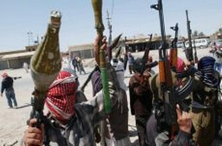 Op mod 300 er blevet dræbt under de seneste dages kampe i Fallujah. - Foto: AP 