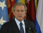 Præsident Bush har rost Condoleezza Rice for hendes indsats under høringen. - Foto: AP 