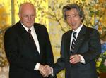 Dick Cheney og den japanske premierminister Junichiro Koizumi. - Foto: AP 