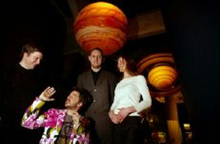 Astronautkandidaterne Ida Moltke, Per T. Thim, Anders Lund Madsen og Jesper Jørgensen ved dagens pressemøde i Tycho Brahe Planetariet i København. - Foto: Jens Dresling 