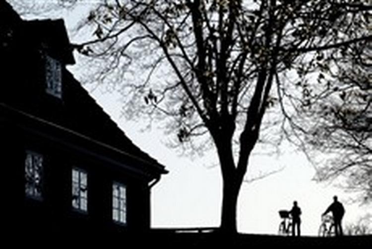 Forsvarets Efterretningstjeneste bor på Kastellet. Hidtil har murene holdt på hemmelighederne   nu overvejes det at åbne nogle vinduer.   Foto: Peter Hove Olesen 