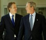 Bush (th) og Blair har slået fast, at datoen for magtoverdragelsen i Irak 30. juni står fast. - Foto: AP 