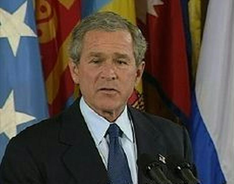 Bush selv lod sig interviewe i timevis af Bob Woodward. - Foto: AP 