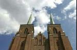 Roskilde Domkirkes tag er truet af kollaps. Menighedsrådet håber på, at staten vil træde til med midler til istandsættelse. - Arkivfoto Kim Agersten 
