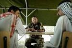 Der er uenighed om hvor meget de danske soldater i Irak skal deltage i det civile arbejde. - Foto: Peter Hove Olesen 