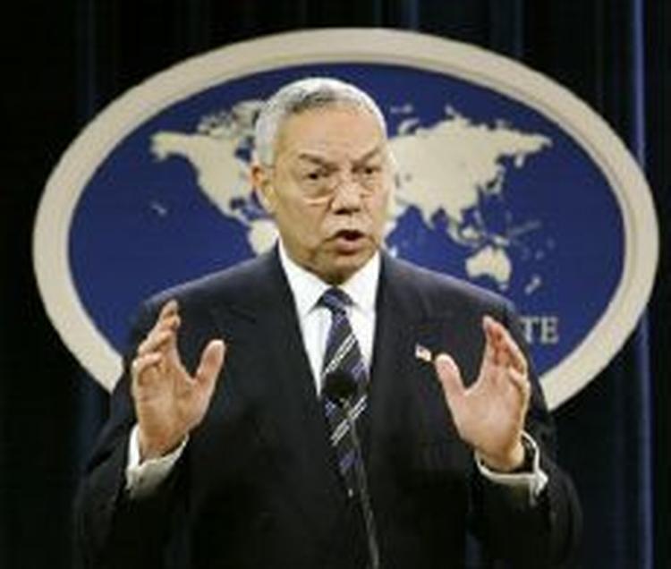 USA's udenrigsminister, Colin Powell, advarede i går italiernerne imod at sende forkerte signaler til bortførerne af tre italienske gidsler. - Arkivfoto: AP 