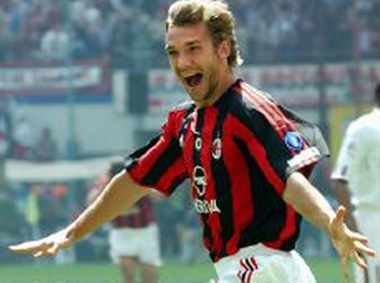 Andrej Shevchenko scorede det afgørende mål på hovedstød efter to minutter. - Foto: AP 
