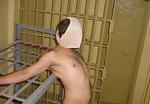 Den amerikanske avis har fremlagt nye billeder fra Abu Ghraib fængslet. - Foto: AP 