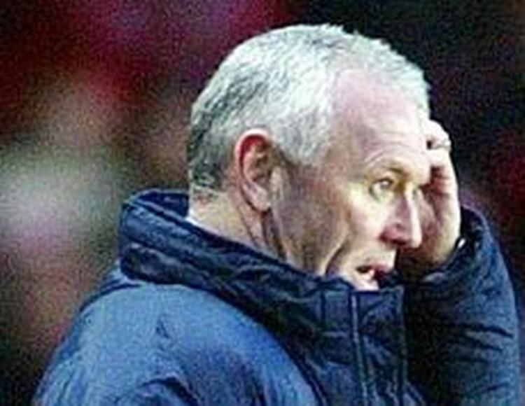 Leeds er rykket ned fra Premier League med træner Eddie Gray i spidsen. - Foto: AP 